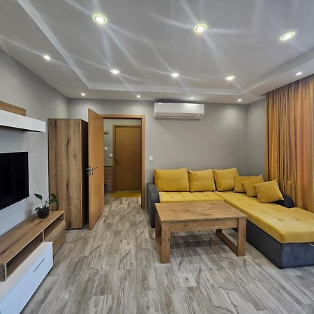 Boutique Apartment Plovdiv Bagian luar foto