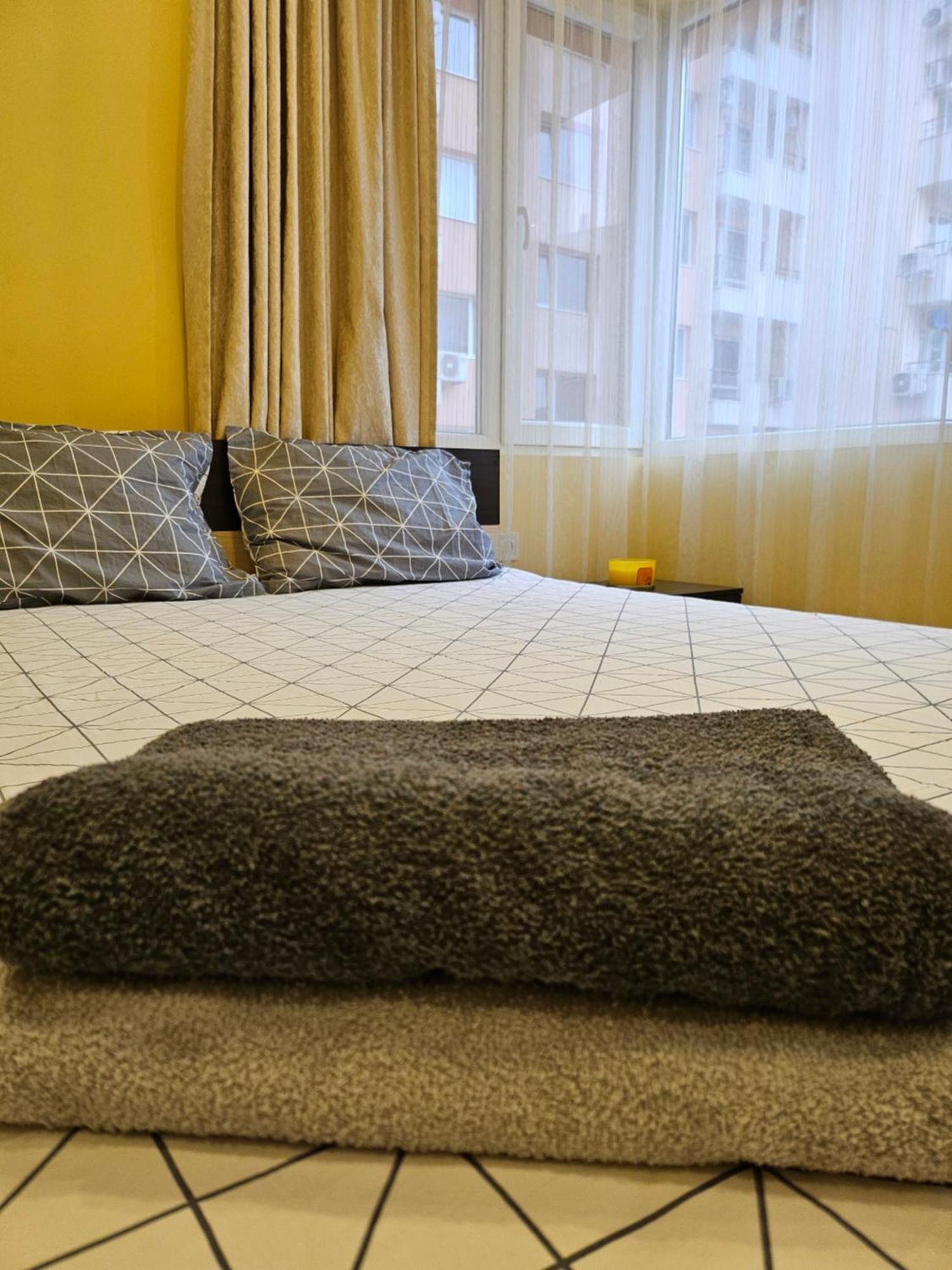Boutique Apartment Plovdiv Bagian luar foto